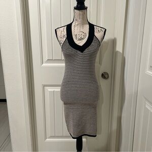 La Cite Sleeveless Gold/black bodycon Shimmery Cross-Back cocktail Mini Dress M